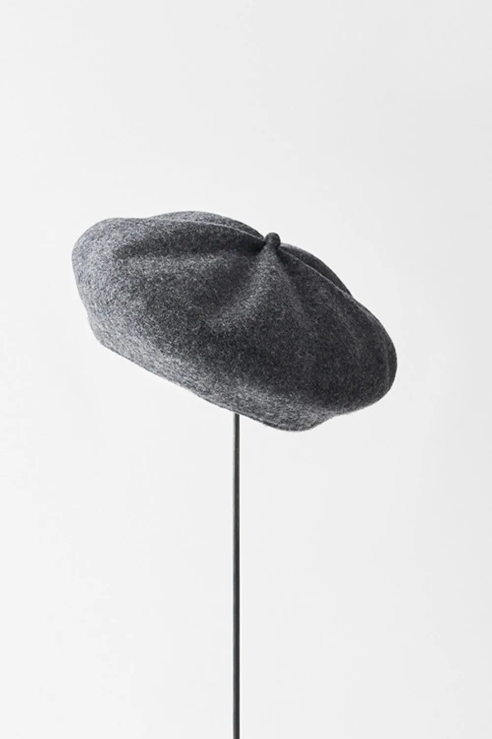 MATURE HA - Beret Top Gather Big