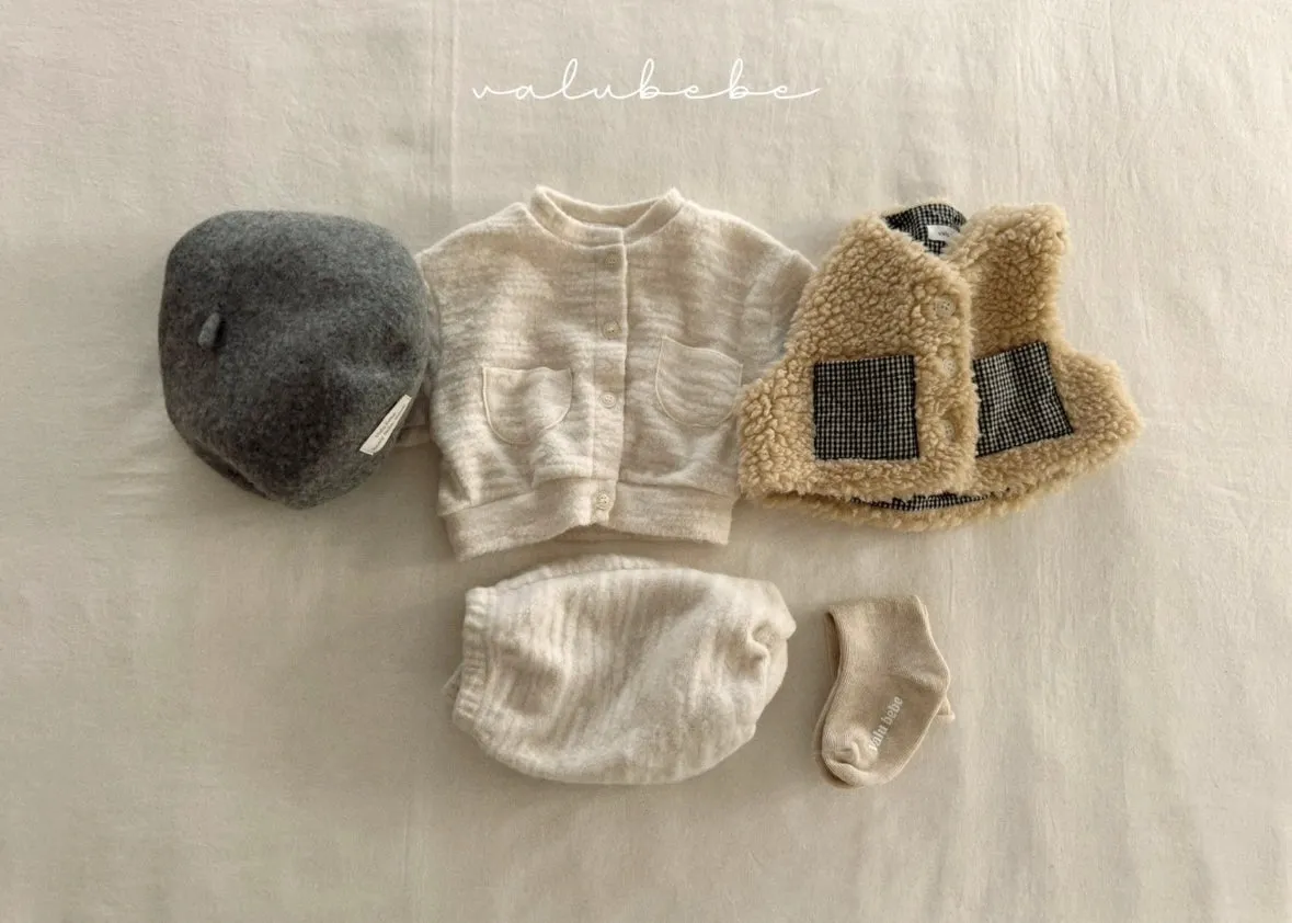 wool beret